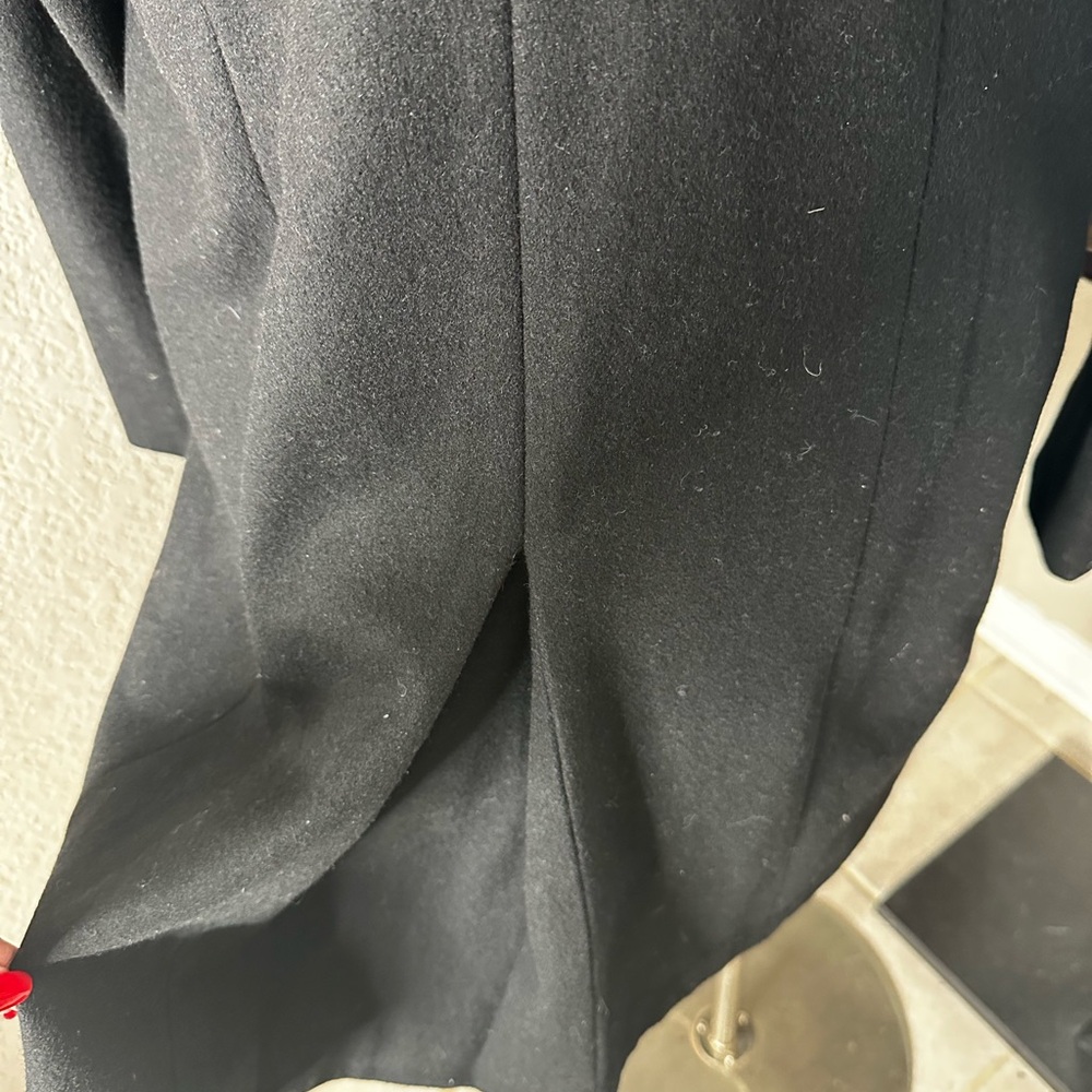 Kenneth Cole Women's Black Coat Size 12 - Picture 6 of 8